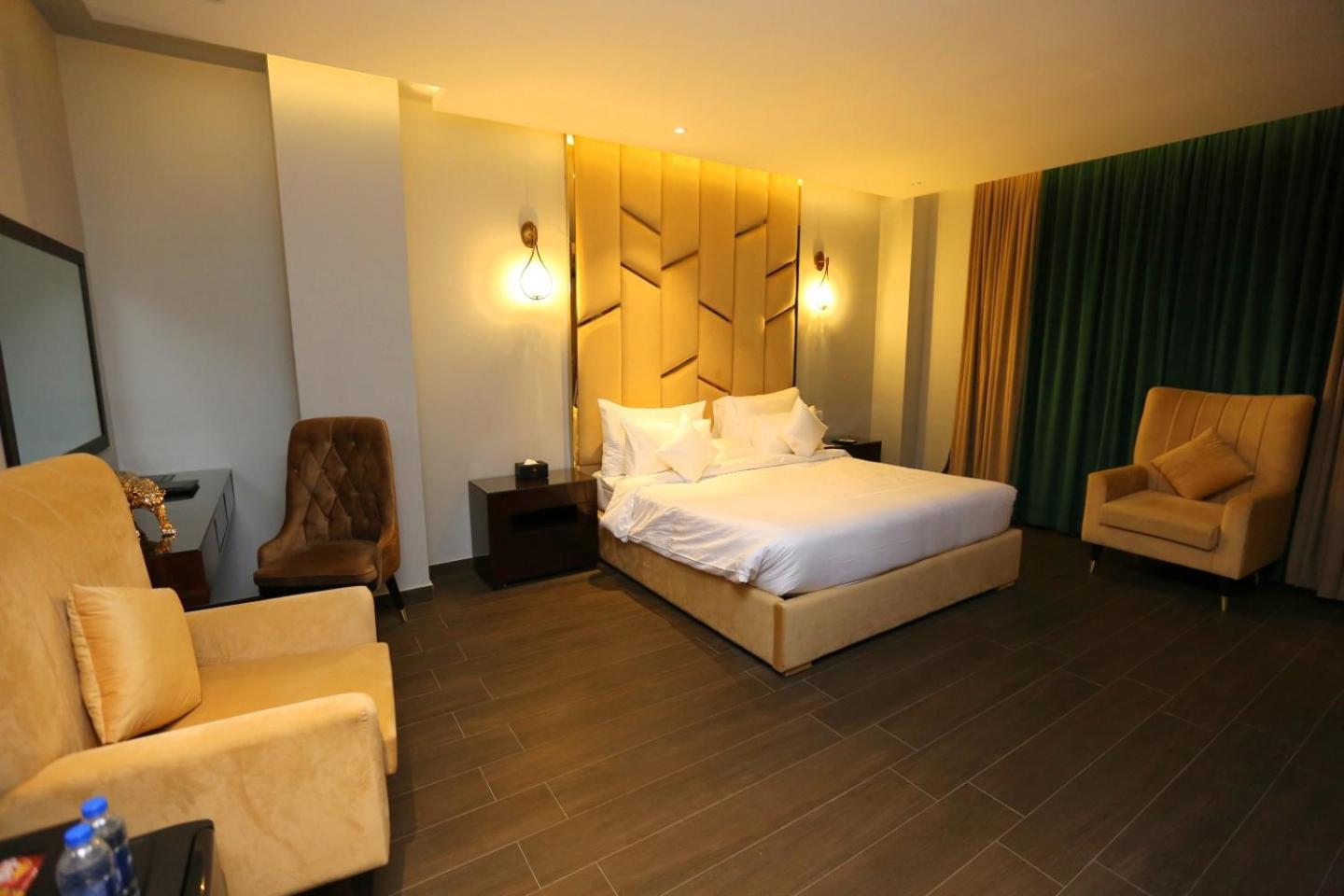 The Orchard Hotel Lahore Rom bilde